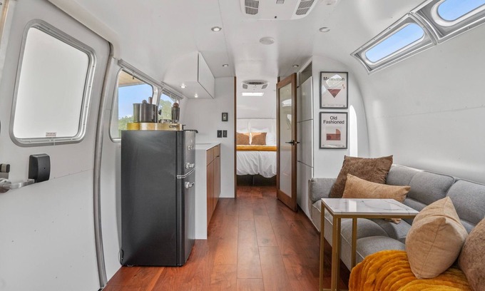 Rockbridge Casa | Streams and Dreams at Laurel Run Luxury Airstream Glamping The Manhattan Unit 1