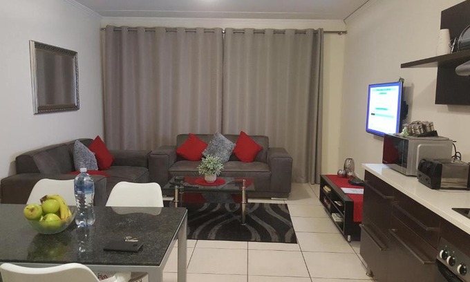 Greater Johannesburg Metropolitan Area Apartamento | Strelitzia Apartment