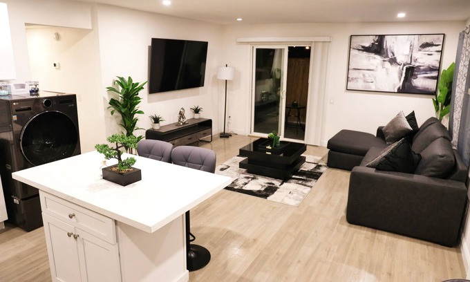 Gateway District Apartamento | Stripside escape