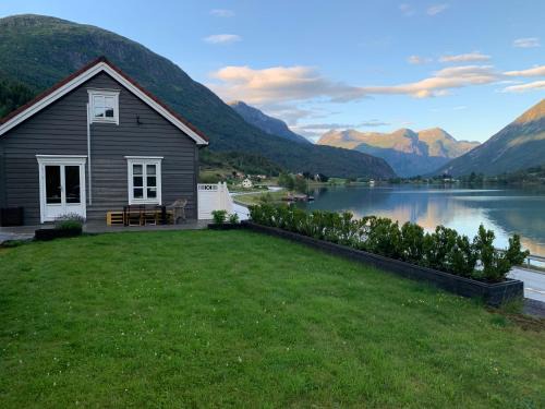 Stryn Casa | Stryn Golden Resort-«Skulehuset»