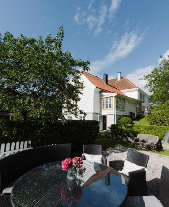 Stryn Casa | Stryn - house by the river