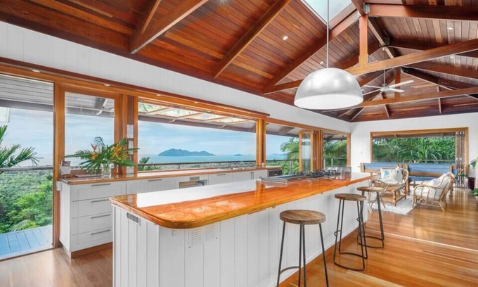 Mission Beach Casa | Stu's Lookout! Summar