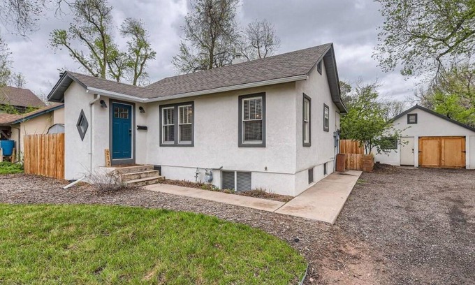 Fort Collins Casa | Stuart House