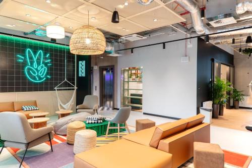 Mokotow Hotel | Student Depot Wilanowska