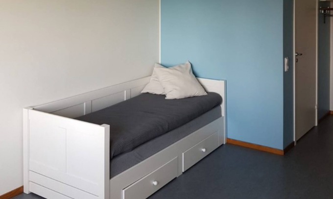 Innerstaden-Ostermalm Apartamento | Student Only: Coveniently-located Apartment in Klintvagen