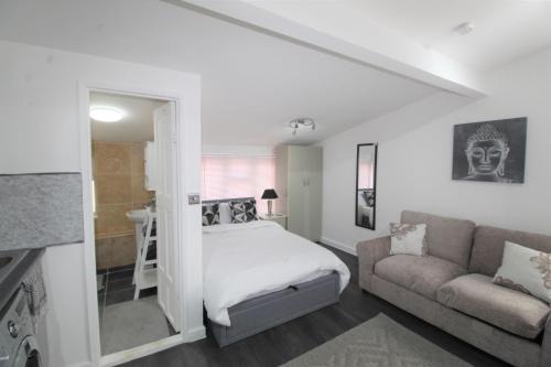Green Street East Apartamento | Studio 2 min walk to Upton Park Station