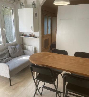 Colombes Apartamento | Studio 25m2 jardin