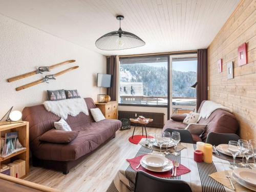 Chamrousse Apartamento | Studio 3* ambiance Montagne, balcon sud, proche pistes et centre station - FR-1-340-160