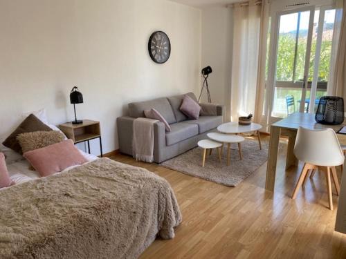 Amelie-les-Bains-Palalda Apartamento | Studio 33 m2 , climatisé, parking extérieur privé gratuit