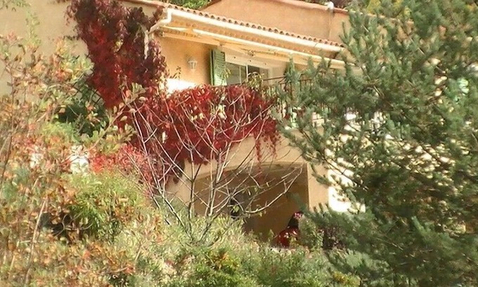 Villars-sur-Var Apartamento | 35m Estudio ° nueva totalmente equipada, jardín, estacionamiento, planta baja, zona verde tranquila.