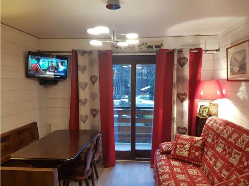 Chatel Apartamento | Studio 4 pers. à Châtel : balcon, parking, proche télécabine Linga - cuisine équipée et WIFI - FR-1-676-100
