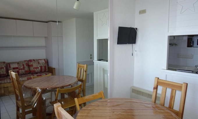 Vallandry Apartamento | Studio 4 personnes à Vallandry, proche pistes et commerces, animaux acceptés - FR-1-411-180