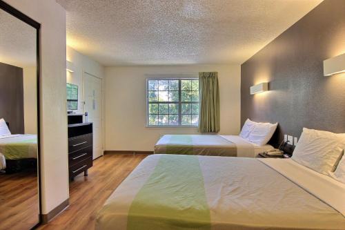 McNeil Hotel | Studio 6-Austin, TX - Northwest