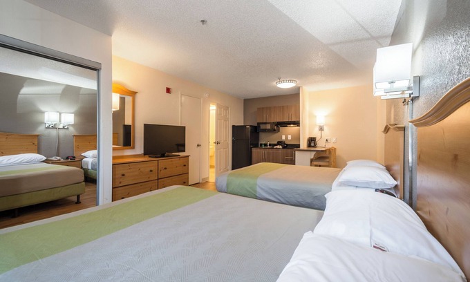 Gwinnett Place Hotel | Studio 6 Duluth, GA - Atlanta - Gwinnett Place
