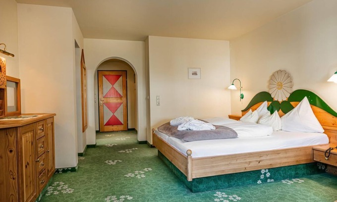 Dienten am Hochkoenig Casa | Studio, 7 nights - Wellnesshotel Mitterwirt