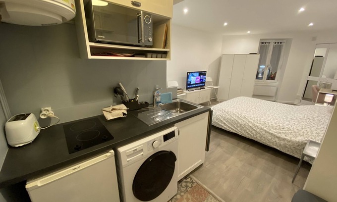 Chaville Apartamento | Studio A Chaville à la Porte de Paris et de Versailles