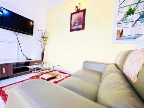 Douala Apartamento | Studio A1 B-ssadi Santa Lucia wifi canal gardien