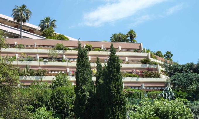 Fabron Apartamento | Estudio toda comodidad en residencia de lujo, piscina, tenis, garaje.