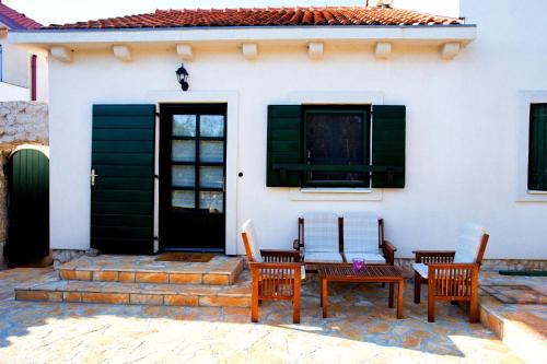 Molat Apartamento | Studio apartman - MELLITUS