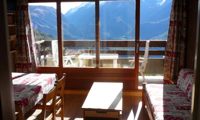 Auris Apartamento | Apartamento estudio 'Pathabac' con vistas a la montaña y balcón
