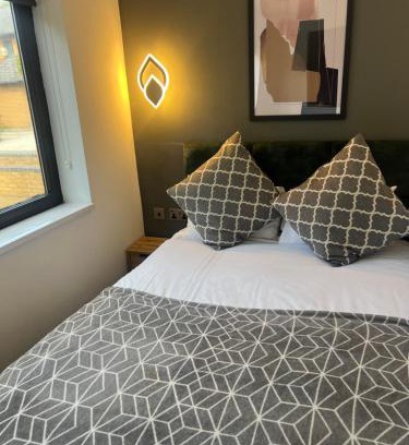 Peterborough Apartamento | Studio Apartment - Perfect for Contractors and Short & Long Term Stays