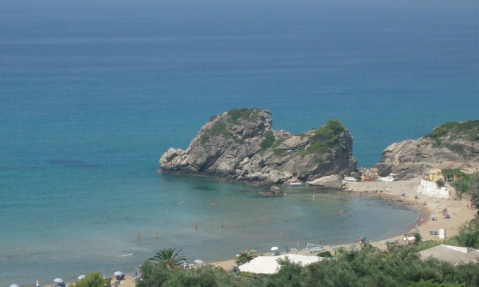 Parelia Apartamento | Studio Apartment Tonia With sea View and Garden - Pelekas Beach, Corfu