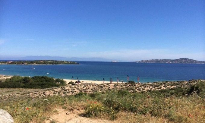 Porto Pollo Apartamento | Studio apartment with sea view terrace and garden with barbecue