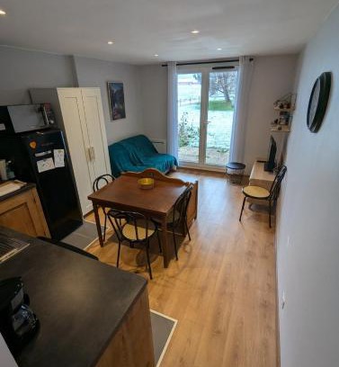 Correncon-en-Vercors Apartamento | Studio au rez-de-chaussée accès direct jardin