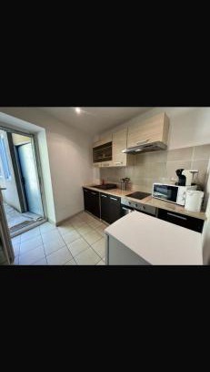 Charleville-Mezieres Apartamento | Studio avec terrasse