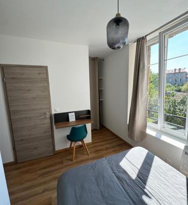 Vandoeuvre-les-Nancy Casa | Studio avec WC et SDB privés dans Grande maison à côté du campus Artem - Thermal et Parc des Expos