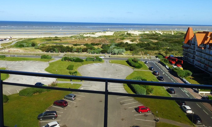 Le Touquet-Paris-Plage Hotel | ESTUDIO VISTA AL MAR, planta superior con terraza, perfectamente ubicado.