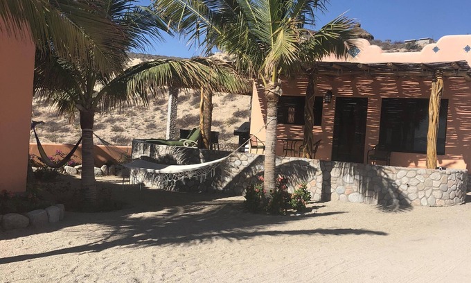 El Sargento Cabaña | Estudio frente a la playa casita cama King cocina completa