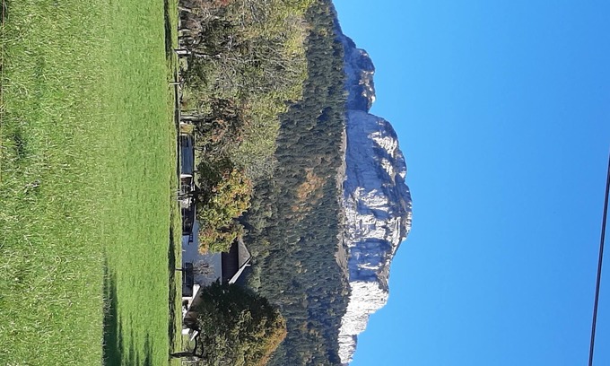 Dingy-Saint-Clair Apartamento | Studio between lake and mountains