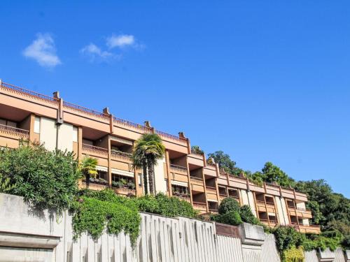 Lesa Apartamento | Studio By the lake by Interhome