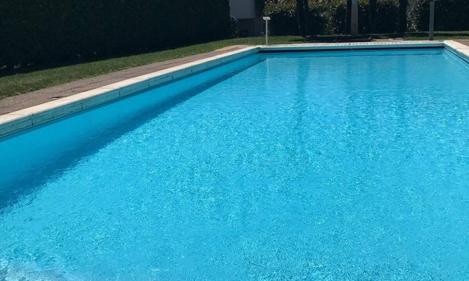 Caslano Apartamento | Studio by the Pool Swisshomebnb