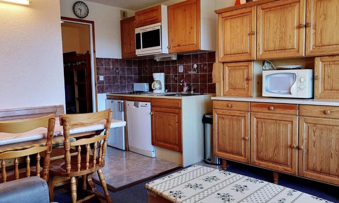 Notre-Dame-de-Bellecombe Apartamento | Studio cabine fonctionnel pour 6 pers. au pied des pistes - Parking inclus - FR-1-595-5