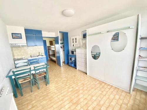 Le Grau-Du-Roi Apartamento | STUDIO CABINE 4 PERSONNES + PARKING