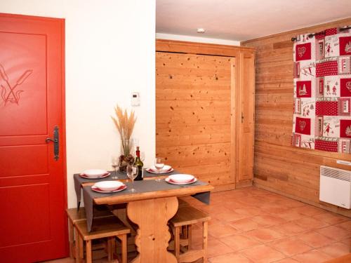 Pra Loup Apartamento | Studio Cabine 6 Pers avec Balcon, Résidence Les Chalets de Praroustan, Pra Loup 1500 - FR-1-504-135