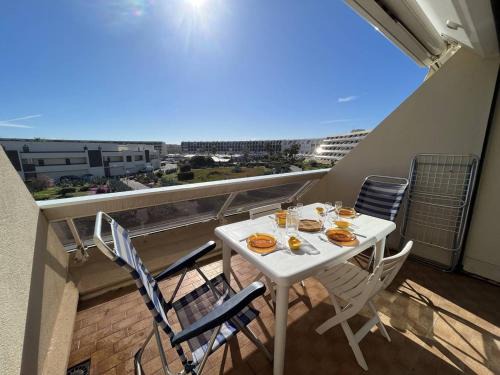 Naturist Village Apartamento | Studio cabine au Cap d'Agde, 4 couchages, terrasse, parking, plage à proximité - FR-1-249A-40