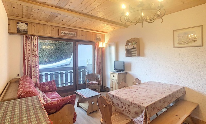 Combloux Apartamento | Estudio en la nieve con balcón, a 3,5 km de Combloux