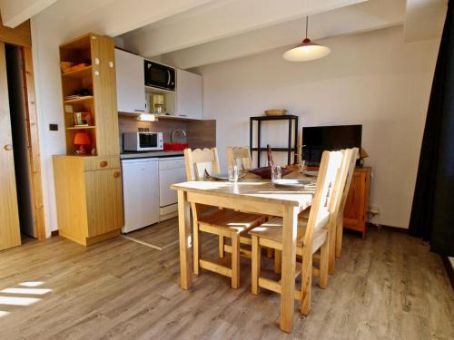Chamrousse Apartamento | Studio cabine avec balcon, parking couvert, animaux non admis - FR-1-340-122
