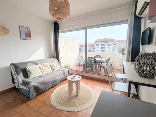 Sete Apartamento | Studio cabine Coté Marina, terrasse et clim, plage à pied