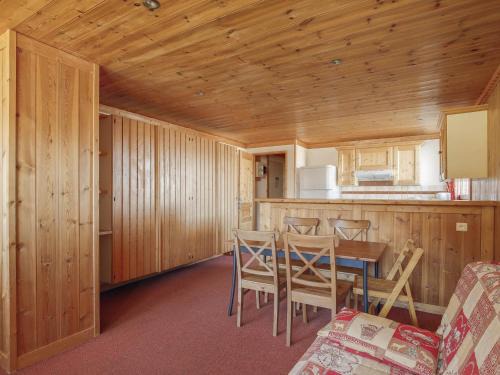 Arc-1600 Apartamento | Studio cabine 5 personnes à Arc 1600, ski aux pieds, proche commerces, wifi gratuit - FR-1-411-361