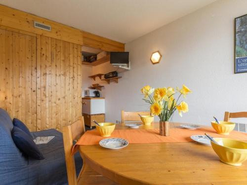 Arc-1800 Apartamento | Studio cabine 4 pers, proche centre, balcon - FR-1-346-457
