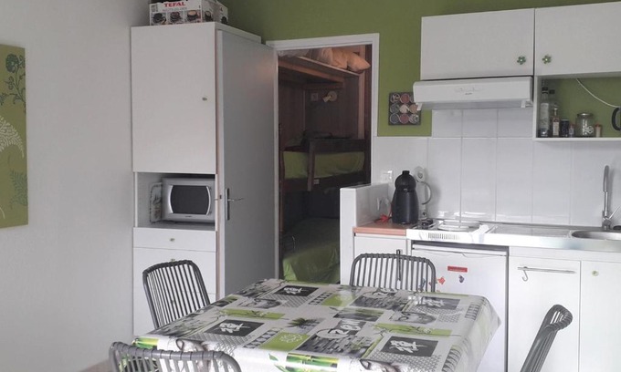 Villard-de-Lans Apartamento | Studio cabine rénové 4 pers., exposé sud, proche pistes - FR-1-689-90
