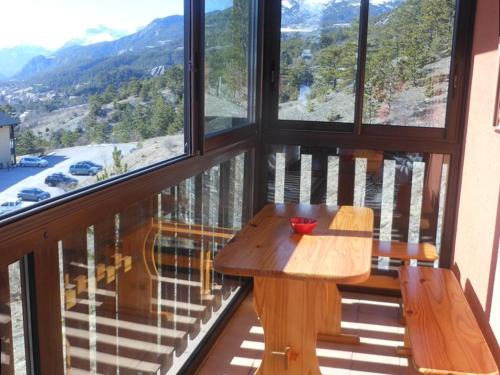 Barcelonnette Apartamento | Studio Cabine Sud-Ouest avec Balcon et Parking à Barcelonnette - FR-1-804-9