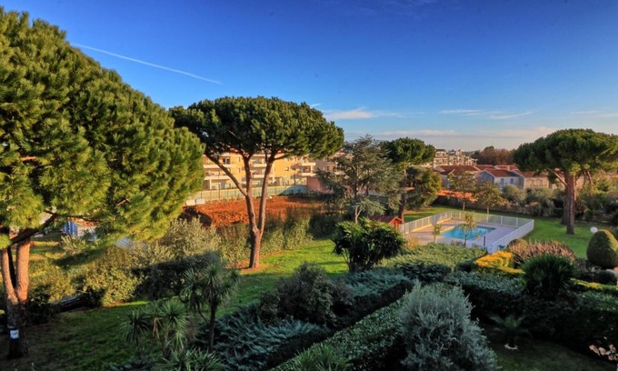 Plaine de la Brague Apartamento | Studio Calme Dernier Etage