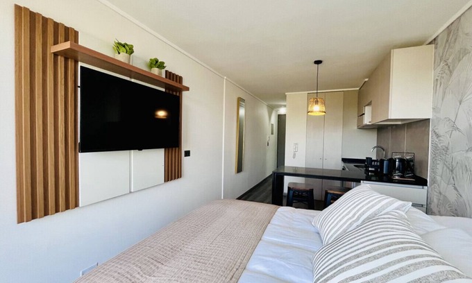 Nunoa Apartamento | Studio Castillo Velasco - Gym Laundry Parking Pool Wifi