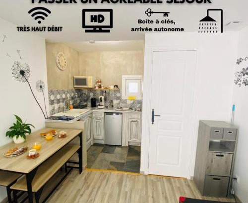 Soligny-la-Trappe Apartamento | Studio centre village Soligny la Trappe proche Mortagne au perche -Sanateflo -