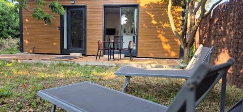 Saint-Nazaire-de-Pezan Chalet De Esquí | STUDIO CHALET sous les figuiers